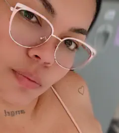 Angela - Foto 9d63b355-f740-4f4e-bd5e-58147893fcc2