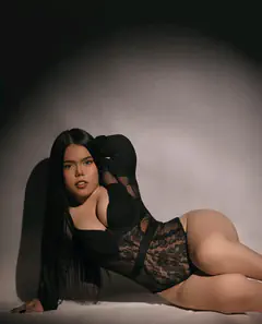 Diana - Foto 9d9cc8cc-07f6-4a7f-aab3-ca3f49205542