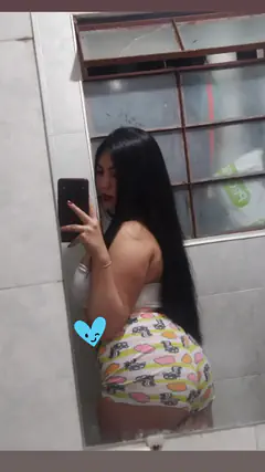 Camila Santos - Foto 9fe9f107-597a-48bd-8cd4-238c4c82e707