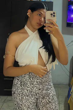 Isabel - Foto a0f8ba77-3db7-4580-a92f-7adc6d413825