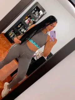 Tania - Foto a2b48ba2-87ef-4576-9e75-31eec5244154