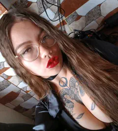 Juliana - Foto a415a778-260a-4075-9d3a-5edcfa7541af