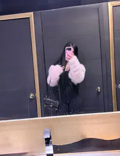 Vanessa - Foto a47d01d7-14a7-44cf-ad25-c29fe5b9af5d