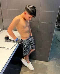 Isaac - Foto a959c3b2-9e71-4aca-8257-e8f2c6b81515