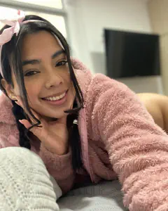 Erika - Foto aa2510cc-924b-4796-8157-4f258f8b1437