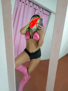 Naomi - Foto ab085519-511b-421c-9c7e-f7dc9a8ec9d2