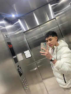 Oliver - Foto ab4a7b3b-0052-4c74-abbc-88d637008209