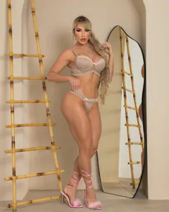 Alejandra - Foto ac14ee3d-f9a4-4ded-ada8-2652fac073d4