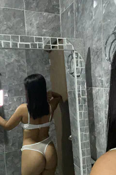 Lizi - Foto ac29cd79-6314-414f-99e4-8158fa6231a6