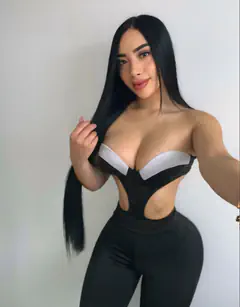 Evelyn - Foto b0ae2fc5-da9d-45e5-878e-aaa69458ee80