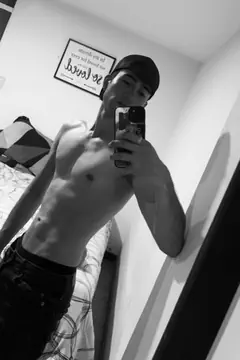 Juan SebastiáN - Foto b2975f49-ef3a-4dd0-87d2-6894180d6630