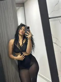 Gabriela - Foto b2de309b-ce78-4013-a3e9-0601a26ab849