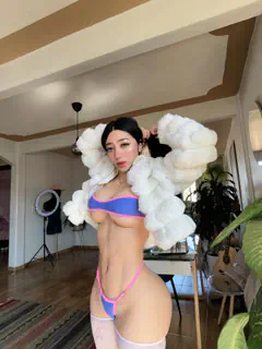 Yuliana - Foto b4fc254d-a6e4-45f8-88fd-664ad2f2a20b