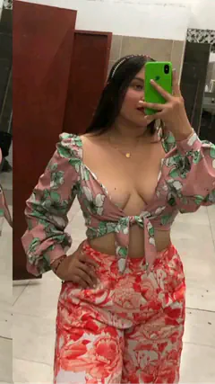 Saray - Foto b5150b58-3553-438c-9ba4-f48bcebd6240