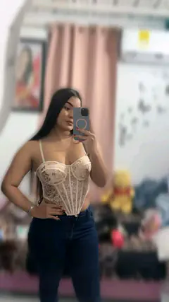 Va Nessa - Foto b538718e-55bc-4e4b-b9d6-94229ff70aa8