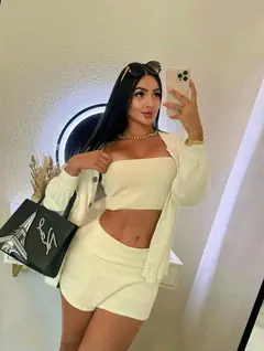 Nicol - Foto b7b1cbc7-90f7-4390-a885-f8db79275cf9