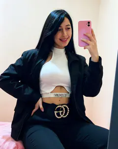 Estefania - Foto b83f3db9-ff30-424e-8a58-0edd93e6d006