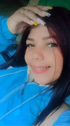 Yessica - Foto b8767a77-f06c-471c-84f6-0475e39e3b55