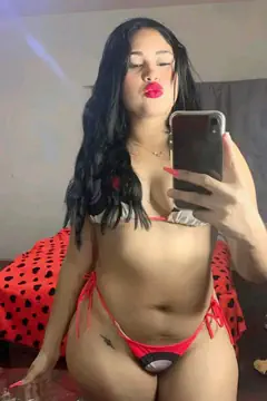 Eliannya - Foto b8a9daa1-5caa-40ff-af50-227a62a16e93