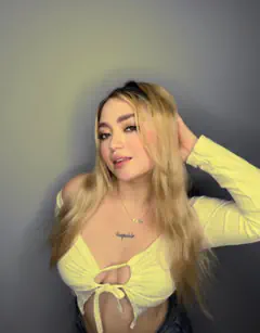 Rosii - Foto b8d3ed26-cd35-472f-a6f2-8d0c98b5eef4