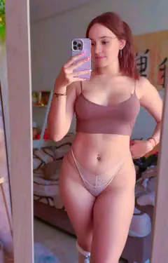 Claudia - Foto baa97831-ec7a-4190-b9c3-3315f46476f7