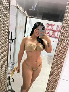 Fern - Foto bae49c99-36f3-47b8-96cd-d6237d48c3b9