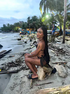 Vicky Manuela - Foto bc4ce7f2-766b-48af-a2c8-dc823e890179