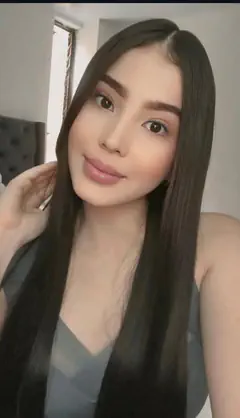 Sharlot - Foto bc614186-3722-4b8f-926f-95d3f2bda4c4