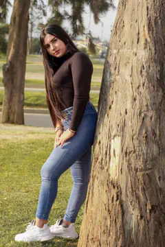 Mónica - Foto bf149792-cab1-46e2-9205-9bb0d7b991fa