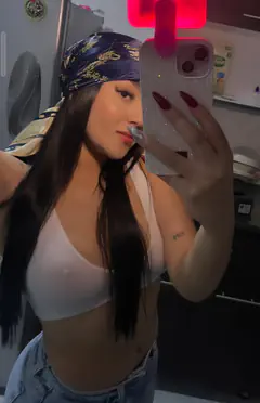 Laura - Foto bf4861f5-52fc-466b-84e9-3b680a71c000