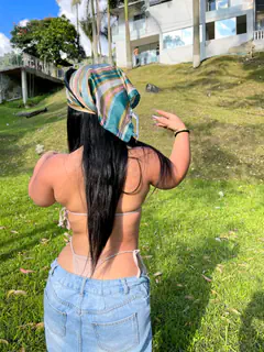 Julieth - Foto bf720bf9-a4c0-4f4b-92b2-cae6d90a3f0e