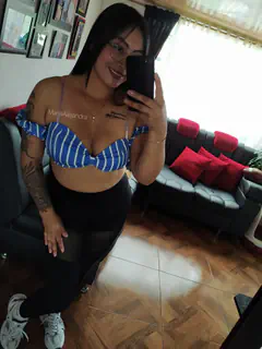 Alejandra - Foto c001899f-3a1f-4e0f-94c4-6fa62b5b1ff1