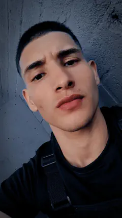 Nikolas - Foto c311af13-a0f3-44bd-917a-705a268afae7