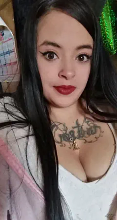 Shirly - Foto c3f52fee-4f41-40ed-a85b-98b1bee132f5