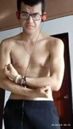 Junior - Foto c40bd635-e2dc-4012-90af-b1829a8f4cb3