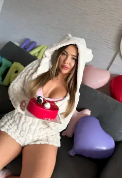 Viviana - Foto c43e77b9-e00a-4da7-a11f-0abd960e0c1e