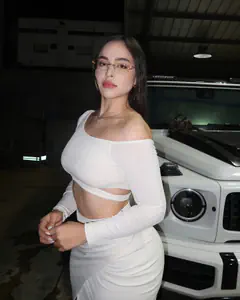 Emily - Foto c5845619-1afe-42b0-829f-c86ccd50049e