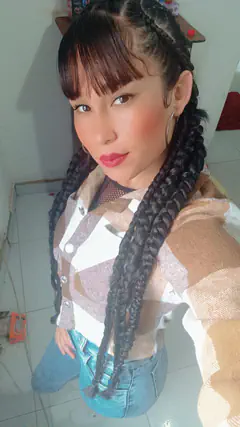 Laura - Foto c76abe23-ca89-4368-a1c4-972d93e98363