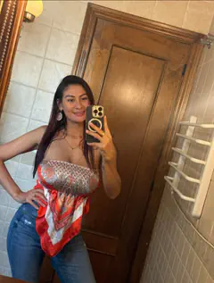 Yina - Foto cbb81308-5edc-4efd-9735-47fdae3de0c7