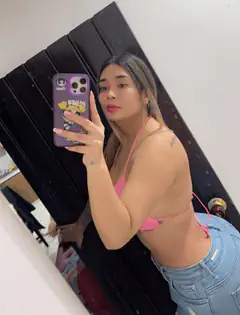 Julieth Cardona - Foto cd21d523-2681-43af-8625-1a76656fde56