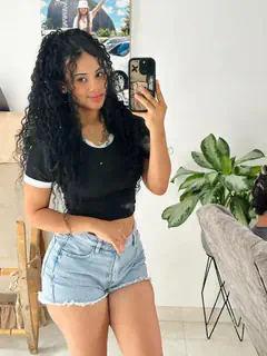 Gabriela - Foto ce7b5d23-78d7-413a-b238-b718c81d2e3c