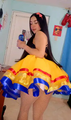 Nicol Gi - Foto d3d3cb73-9e14-4ace-b3b5-e45add673573