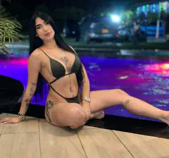 Daniela - Foto d481f925-b70f-4f9e-9b52-d50785463782