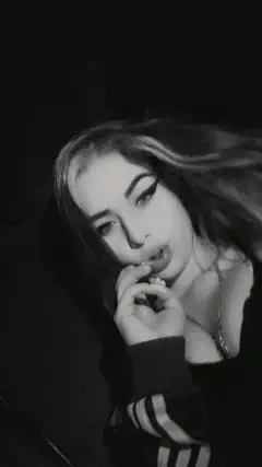 Shantell - Foto d4a8c4ac-11e2-46d6-a30c-3a4c4e67405b