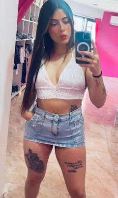 Laura - Foto d4fff49b-0849-4ad9-98e1-e422f2b168f9