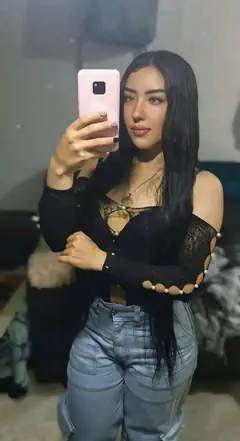 Nicol Gi - Foto d652412e-7205-4c67-9a83-ddac0db13249