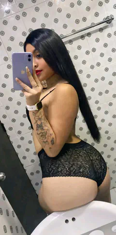 Daniela - Foto d685ca0a-e585-4818-8758-12986661c503