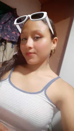 Dana - Foto d785ffab-ca10-447a-b210-e94fcac38f8c