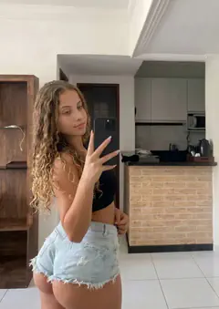 Talia - Foto d80d2198-abaa-42cd-b9df-934734878976
