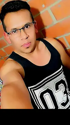 Yerrock - Foto dab7dc21-7fbe-4173-c57c-a592d88d9800